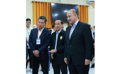 ឯកឧត្តម ផូវ សំភី ប្រតិភូរាជរដ្ឋាភិបាល និងជាអគ្គនាយកនៃអគ្គនាយកដ្ឋានកិច្ចការរដ្ឋបាលតុលាការបានអញ្ជើញចូលរួមបើកសន្លឹកកិច្ចការបេក្ខជន និងចាប់ផ្តើមធ្វើកំណែ